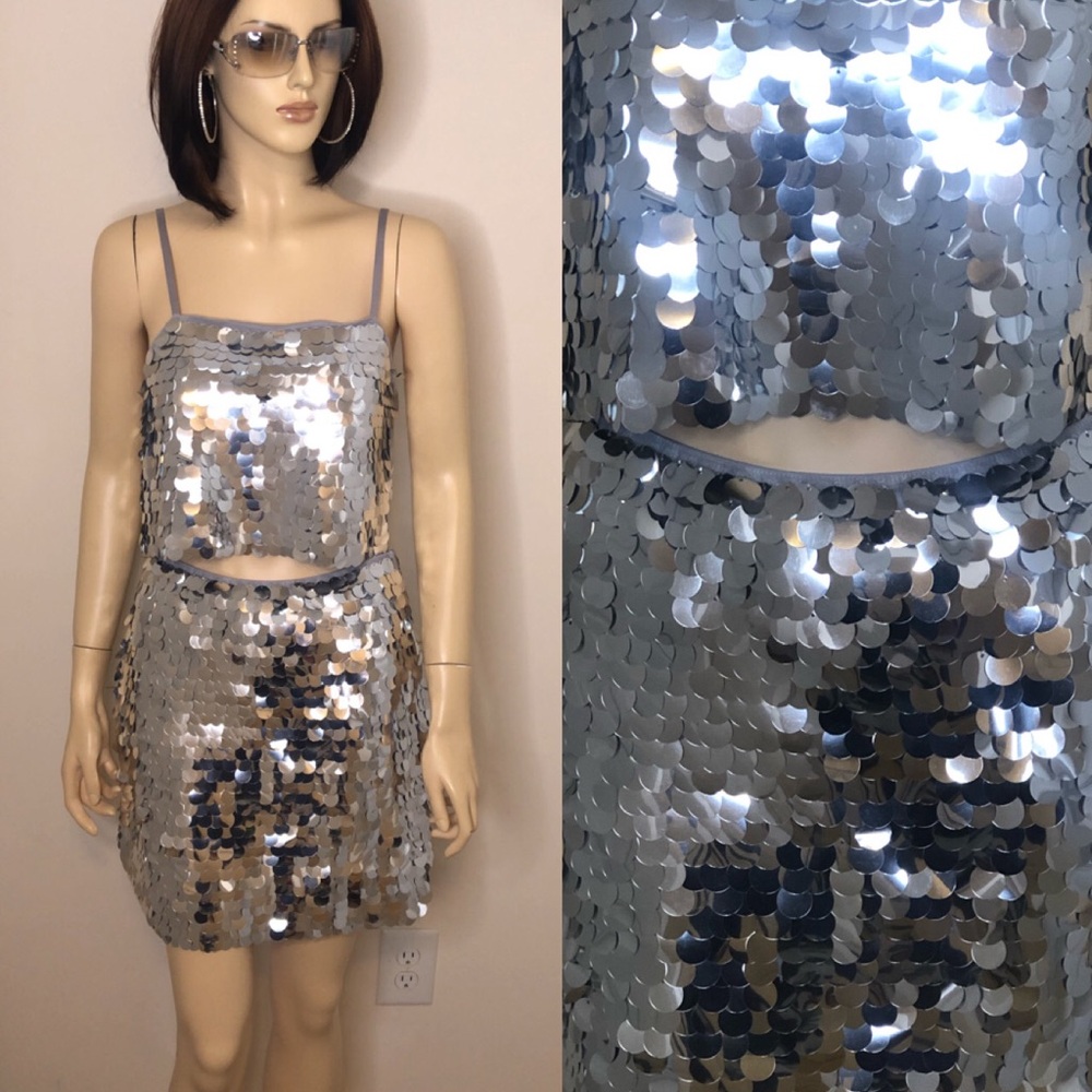 wild fable Silver Sequin Crop Top & Mini Skirt Set - Picture 2 of 13